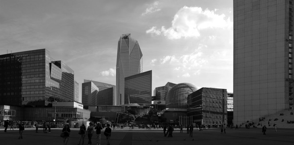 Vue depuis l'Esplanade de La Defense Crédit Image AJN